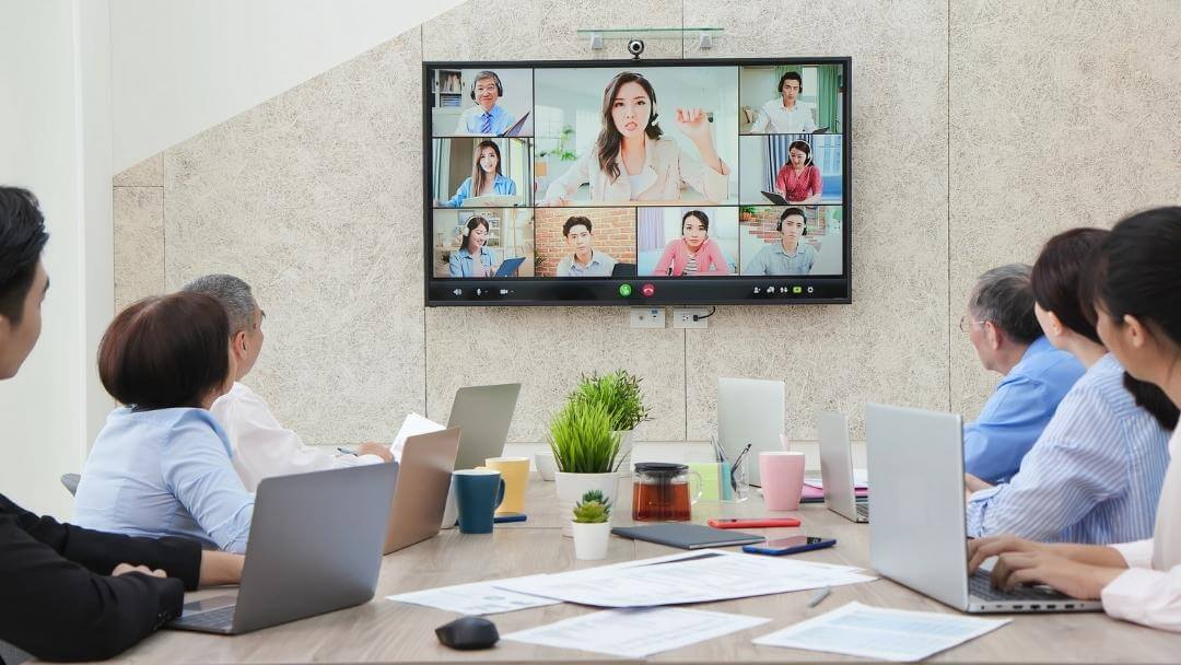 Advantages and disadvantages of web conferencing
